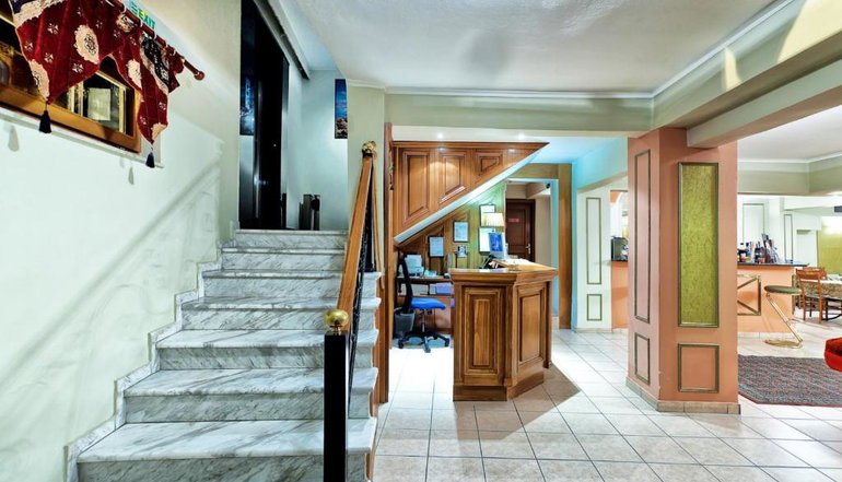 Anastassiou Hotel