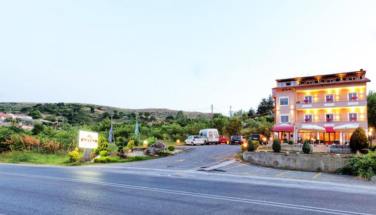 Anastassiou Hotel