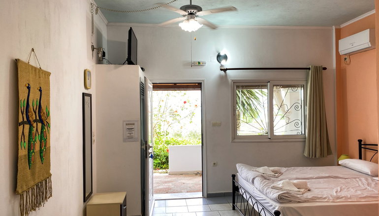 Andromaches Holiday Apartments - Μπενίτσες, Κέρκυρα