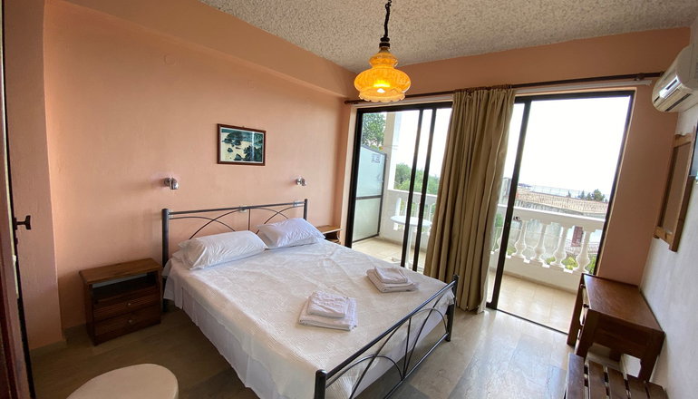 Andromaches Holiday Apartments - Μπενίτσες, Κέρκυρα