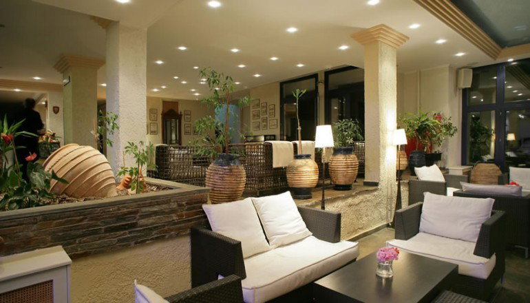 Andros Holiday Hotel