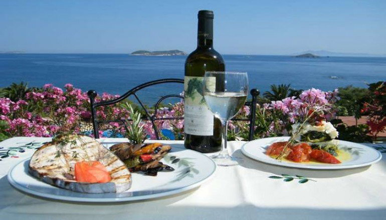 Andros Holiday Hotel