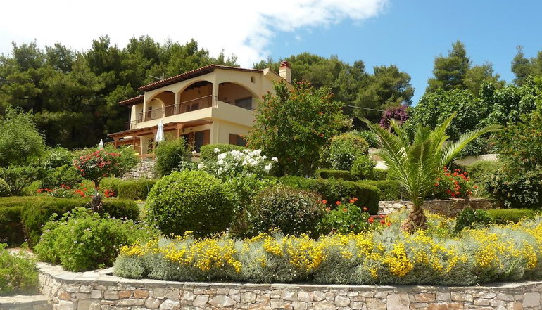 Milia Bay Hotel & Apartment