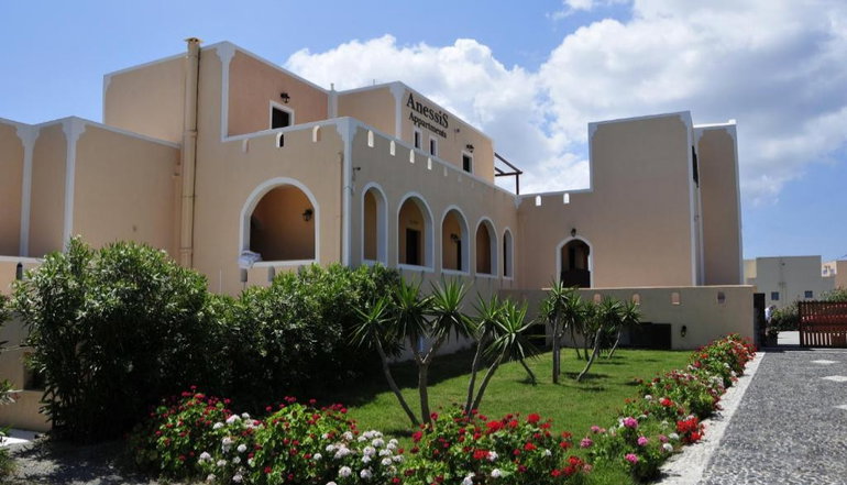 Anessis Apartments