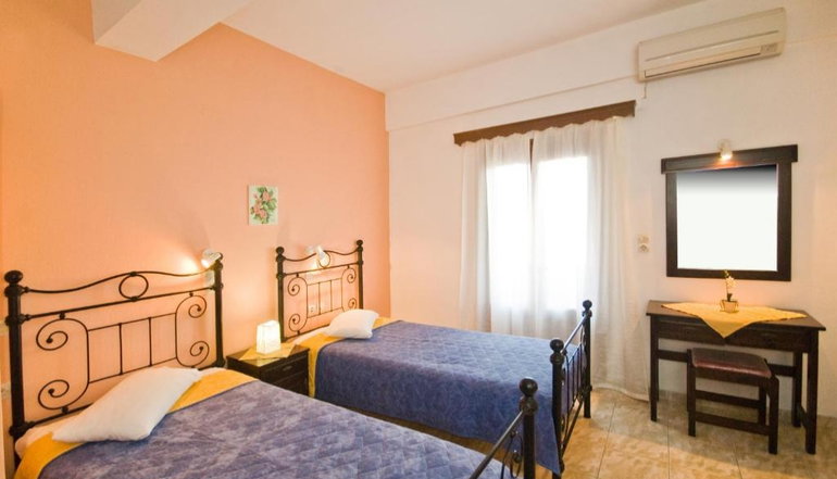 Anessis Apartments
