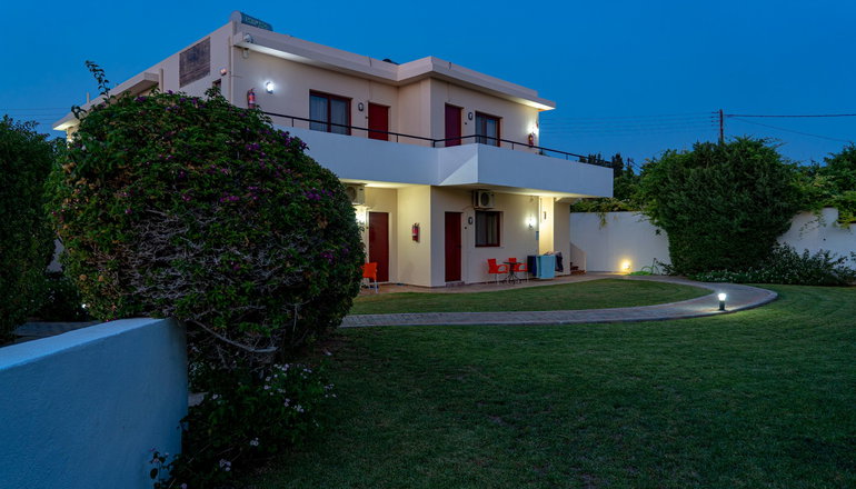Angela Studios & Apartments Rhodes - Πεύκοι, Ρόδος