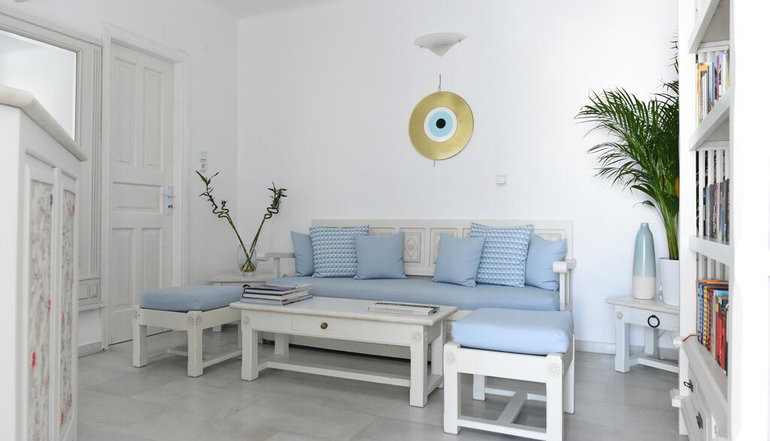 Anthos Apartments