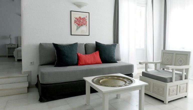 Anthos Apartments