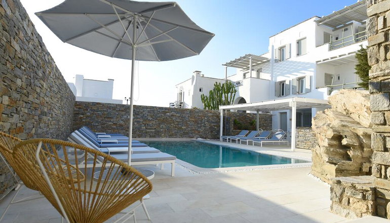 Anthos Apartments