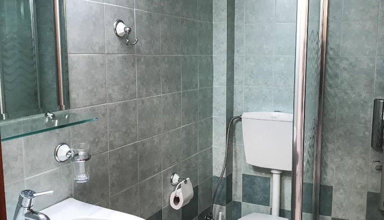 Antigoni Hotel - Λίμνη Πλαστήρα