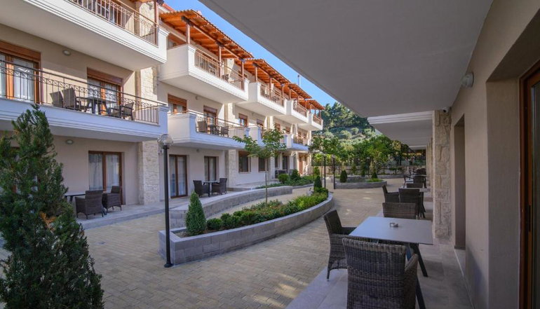 Apanemia by Flegra Hotels