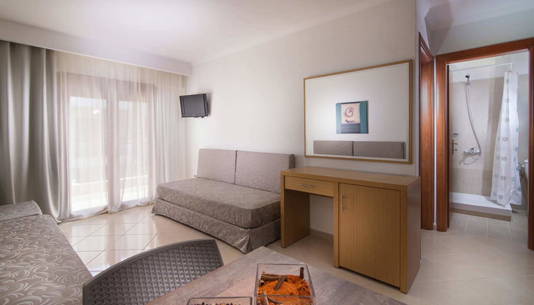 Apanemia by Flegra Hotels