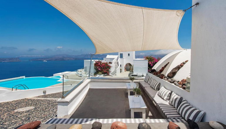 Apanemo Hotel & Suites