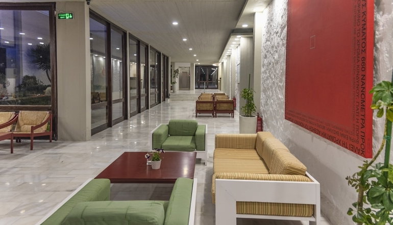 Apollo Hotel