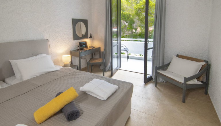 4* Apollo Resort