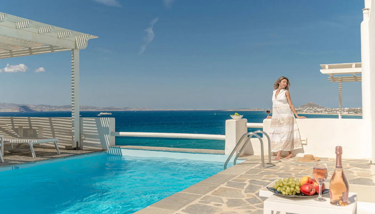 Apricot & Sea Luxury Villas Naxos