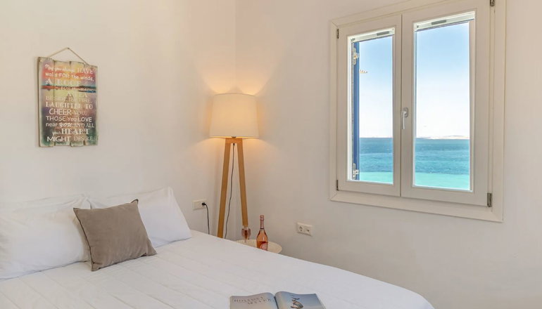 Apricot & Sea Luxury Villas Naxos