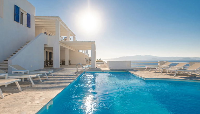 Apricot & Sea Luxury Villas Naxos
