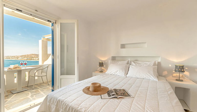 Apricot & Sea Luxury Villas Naxos