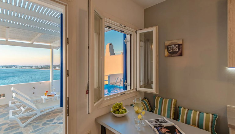 Apricot & Sea Luxury Villas Naxos