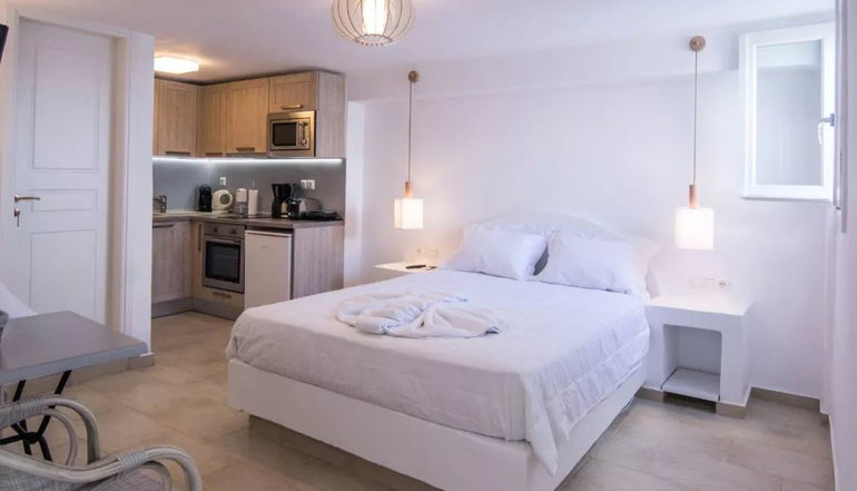 Apricot & Sea Luxury Villas Naxos