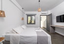 Aqualung Suites - Καμάρι, Σαντορίνη