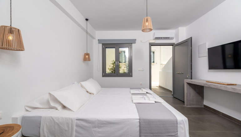 Aqualung Suites - Καμάρι, Σαντορίνη
