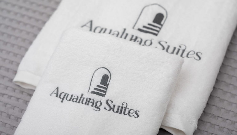 Aqualung Suites - Καμάρι, Σαντορίνη