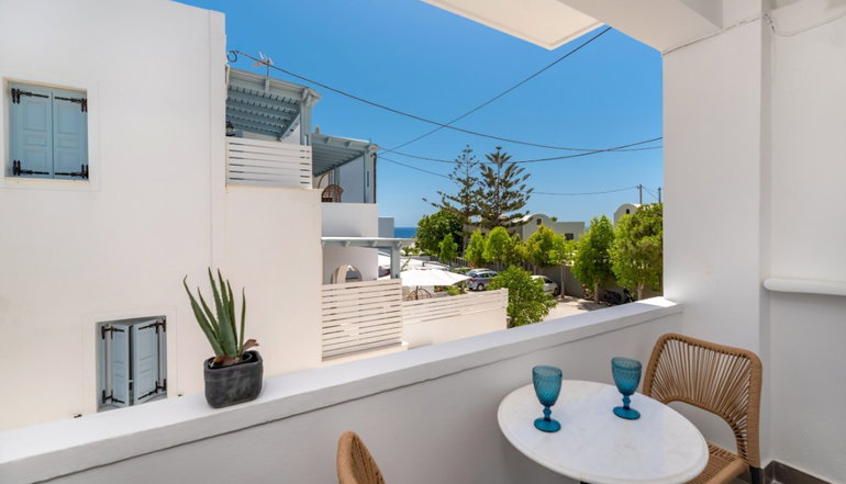 Aqualung Suites - Καμάρι, Σαντορίνη