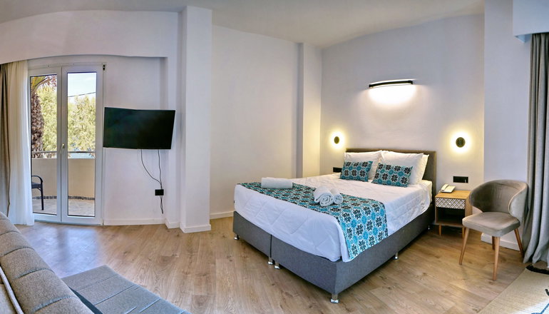 Aquamare Molyvos Hotel