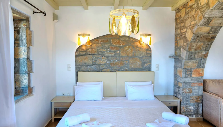 Aquapetra Hotel
