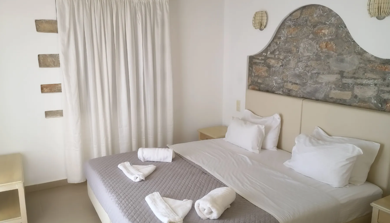 Aquapetra Hotel