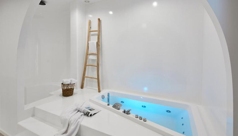 Arco Solium Suites - Αδάμαντας, Μήλος