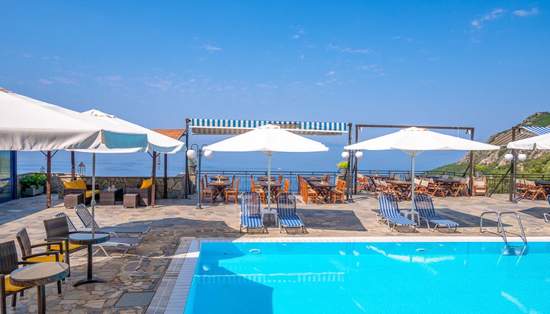 Arilla Beach Hotel
