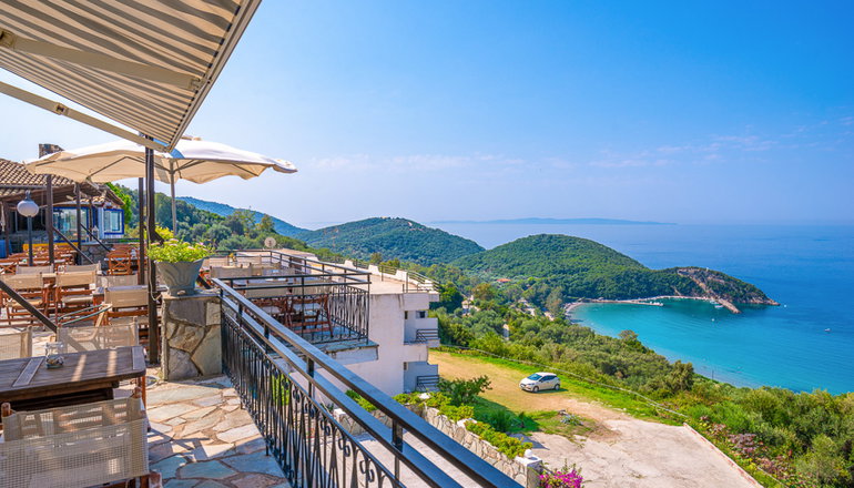 Arilla Beach Hotel