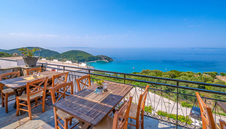 Arilla Beach Hotel