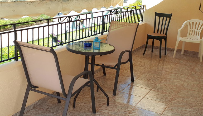 Aristotelis Apartments