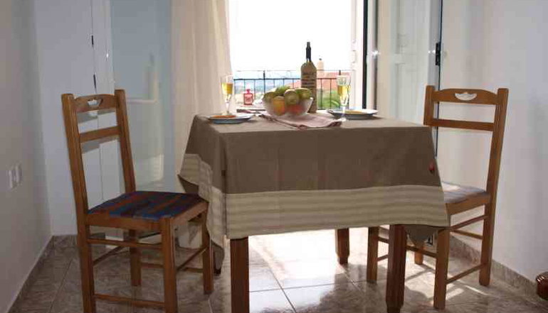 Aristotelis Apartments
