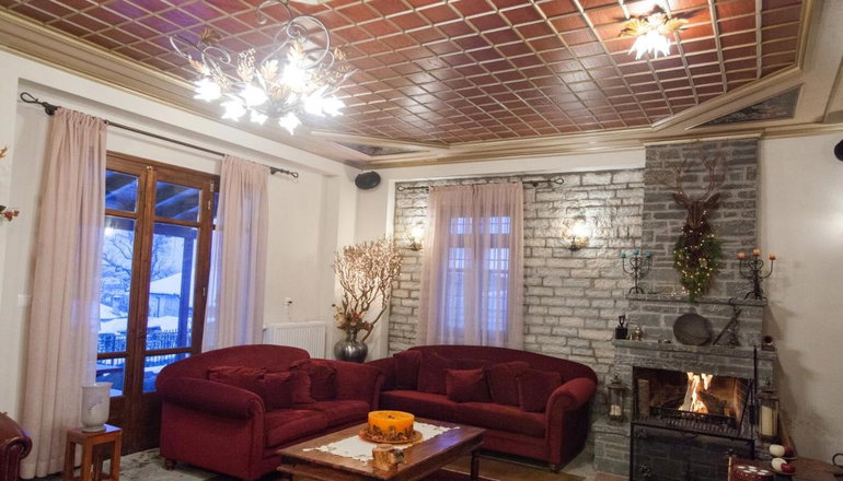 Arkefthos Mountain Hotel