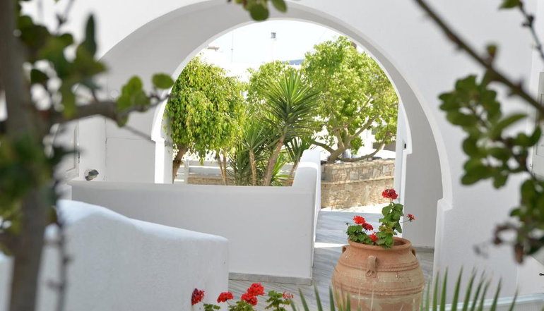 Summer Shades Paros