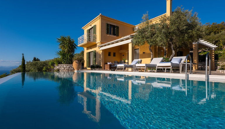 Art Blue Villas