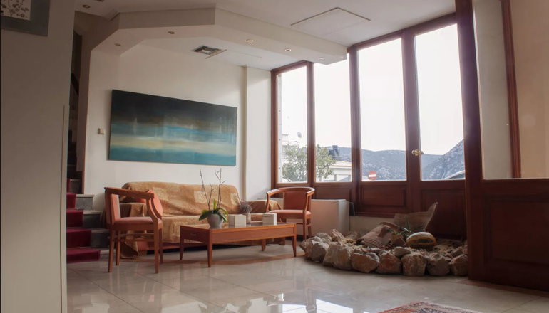 Art Pythia Hotel