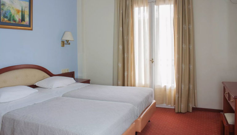 Art Pythia Hotel