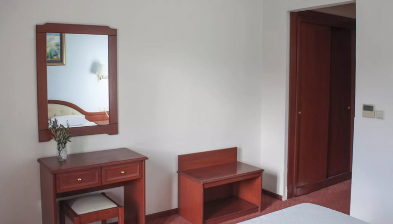 Art Pythia Hotel