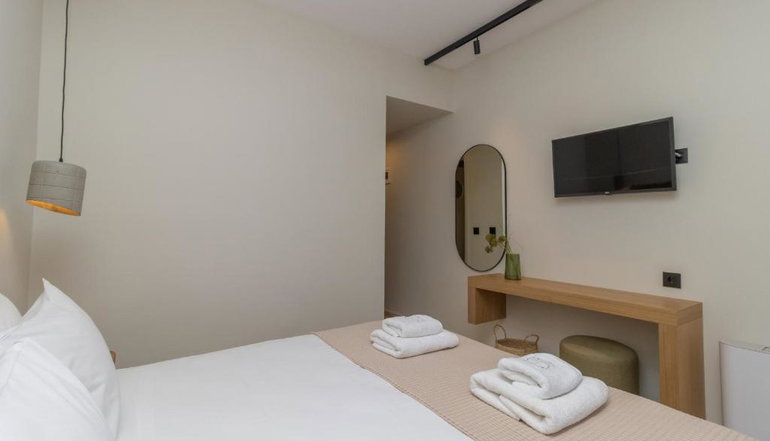 Artina Hotel - Μαραθόπολη, Μεσσηνία