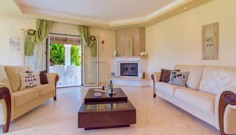 Perseida Villa by Astarte Villas