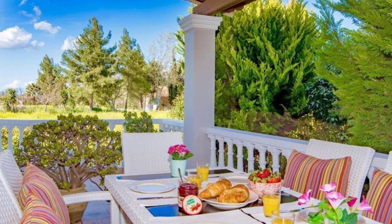 Perseida Villa by Astarte Villas