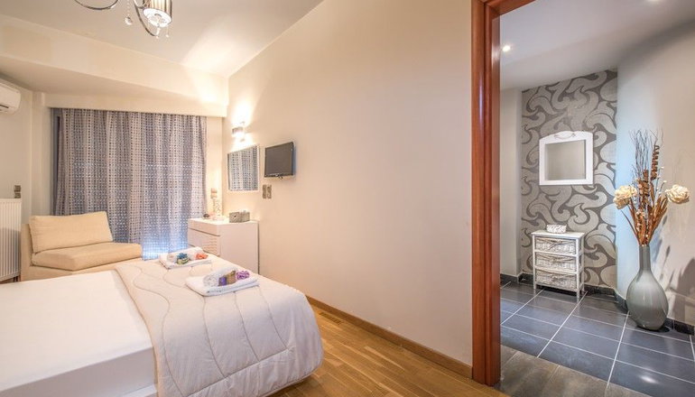 Istar Villa by Astarte Villas