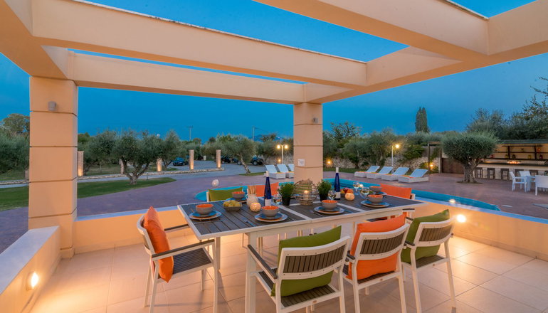 Istar Villa by Astarte Villas