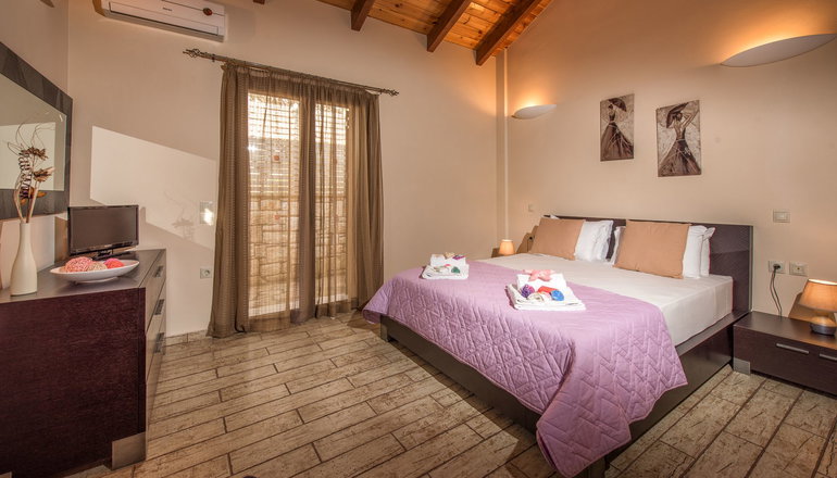 Kyveli Villa by Astarte Villas